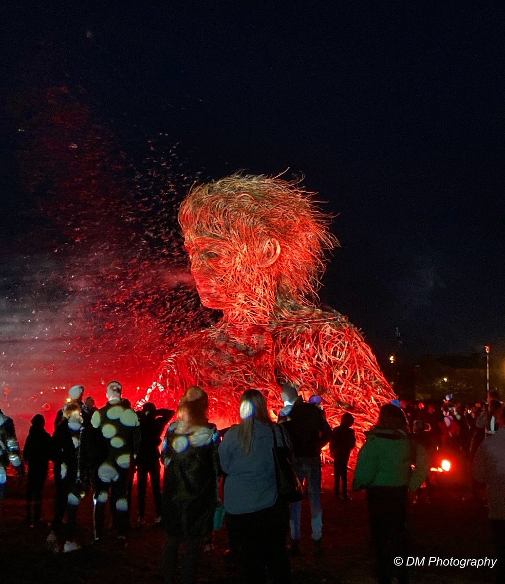DMPhotosGalway's tweet photo. The Giant, Con Mór, by #Macnas #Galway https://t.co/BrlApYhNMU