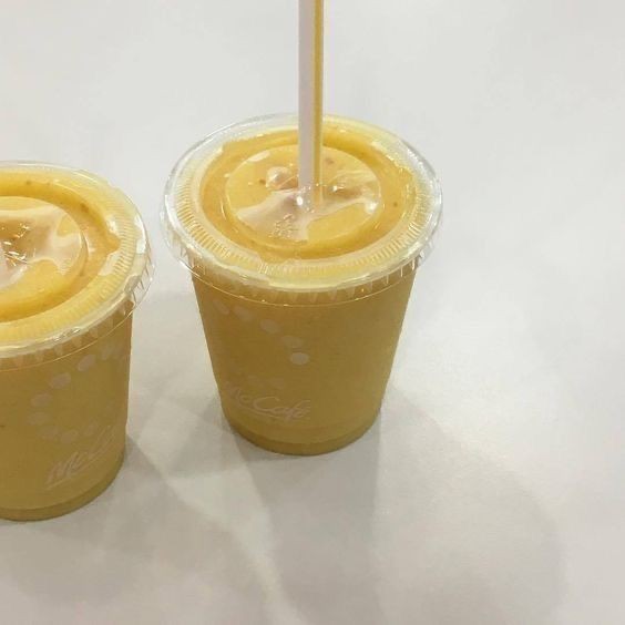 TeulandCafe's tweet photo. ʕ•́ᴥ•̀ʔっ to: @_liliSahiii

📨 Teuha! someone sent you…

: Asahi, juice, a yellow rose, and affirmation words!

ෆ from: anon (⁠ ⁠◜⁠‿⁠◝⁠ ⁠)⁠♡

💌 "Always remember the words that will keep you going."

Hi, Shuelene 💖

This day has been tough for you.  — (1/2); https://t.co/EAbqmLVimJ