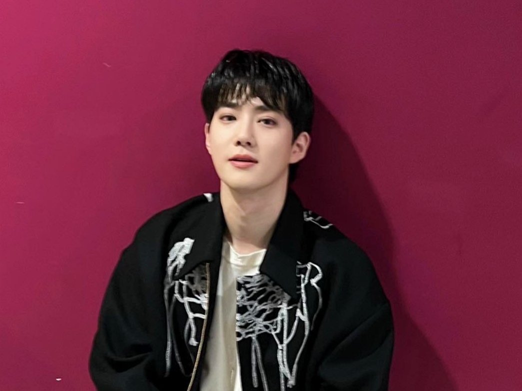 indiesh2o's tweet photo. junmyeon, the vampire guy https://t.co/AuskmBPrMp