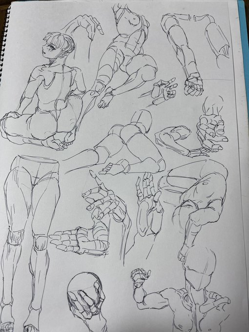 なんかすっごい久しぶりにこういういかにもな絵の練習みたいなことをしてる気がする… 