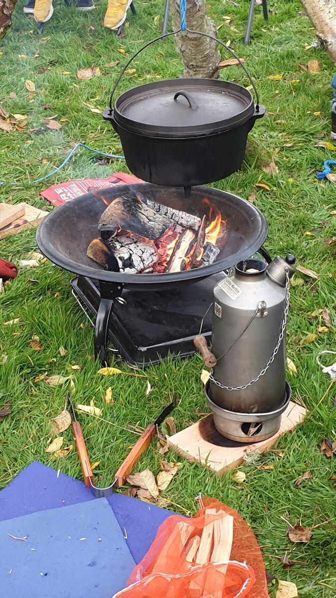 Wonderful to see a good turnout in Hilton for the Castle Heather Park Halloween activity day.  There was parachute fun, painting, making soup and 'potions'!  On until 3pm .