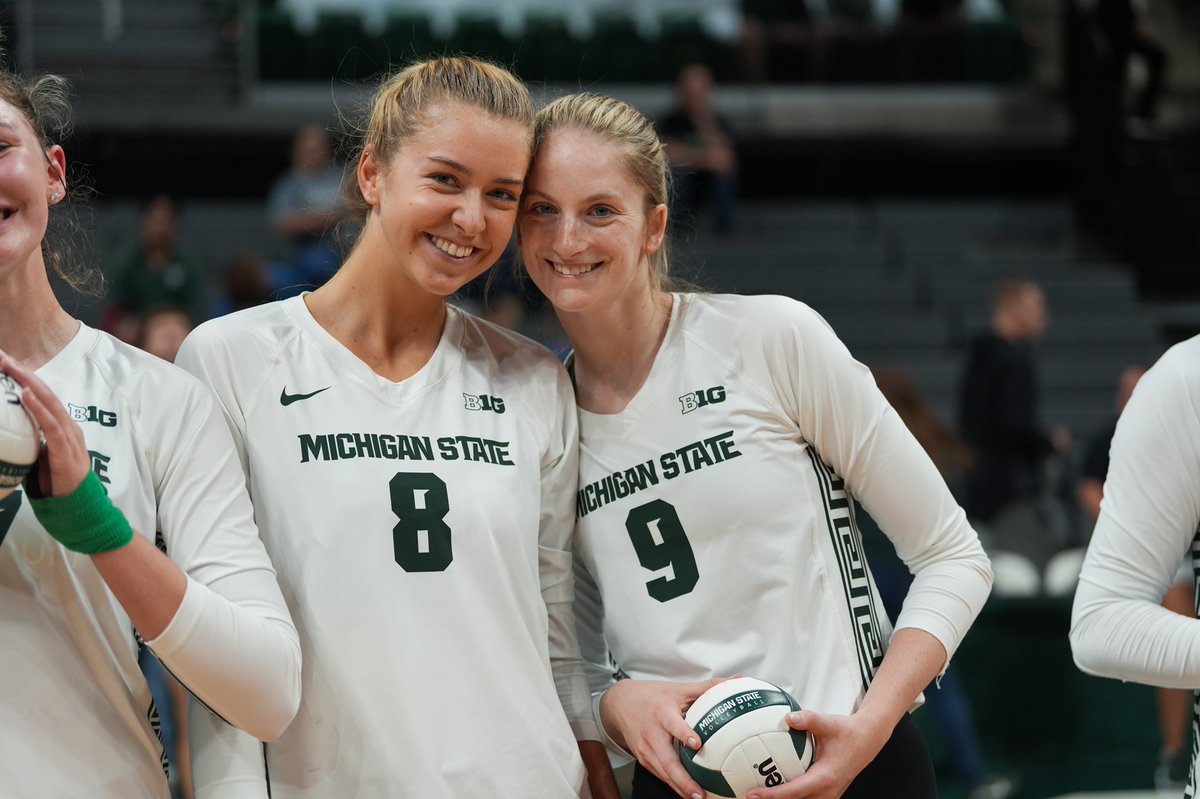 Happy birthday to sophomore Aubrey O’Gorman! We hope you have an amazing day 💚