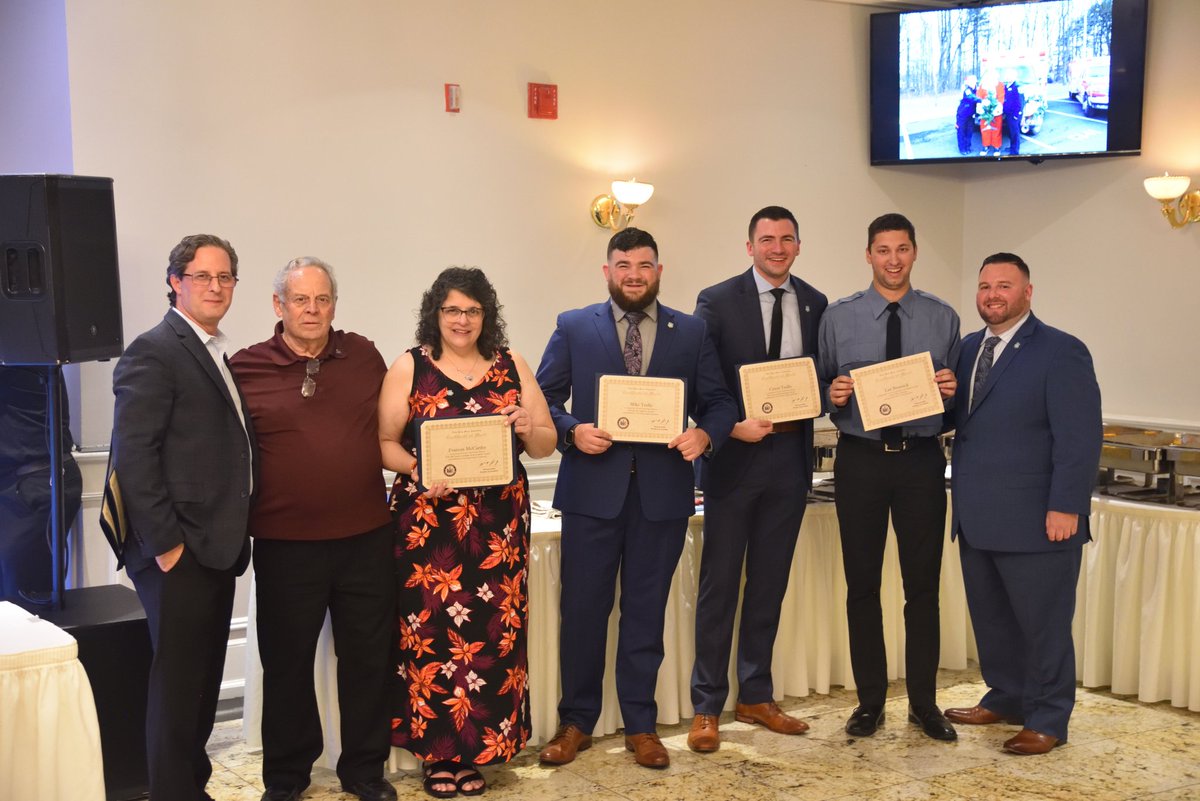 nsrssiny's tweet image. We'd also like to thank Assemblyman @MikeWReilly for recognizing our organization's 50th Anniversary and our members who received awards last week at our anniversary dinner.  Mr. Bronsick presented the awards on behalf of Assemblyman Reilly.