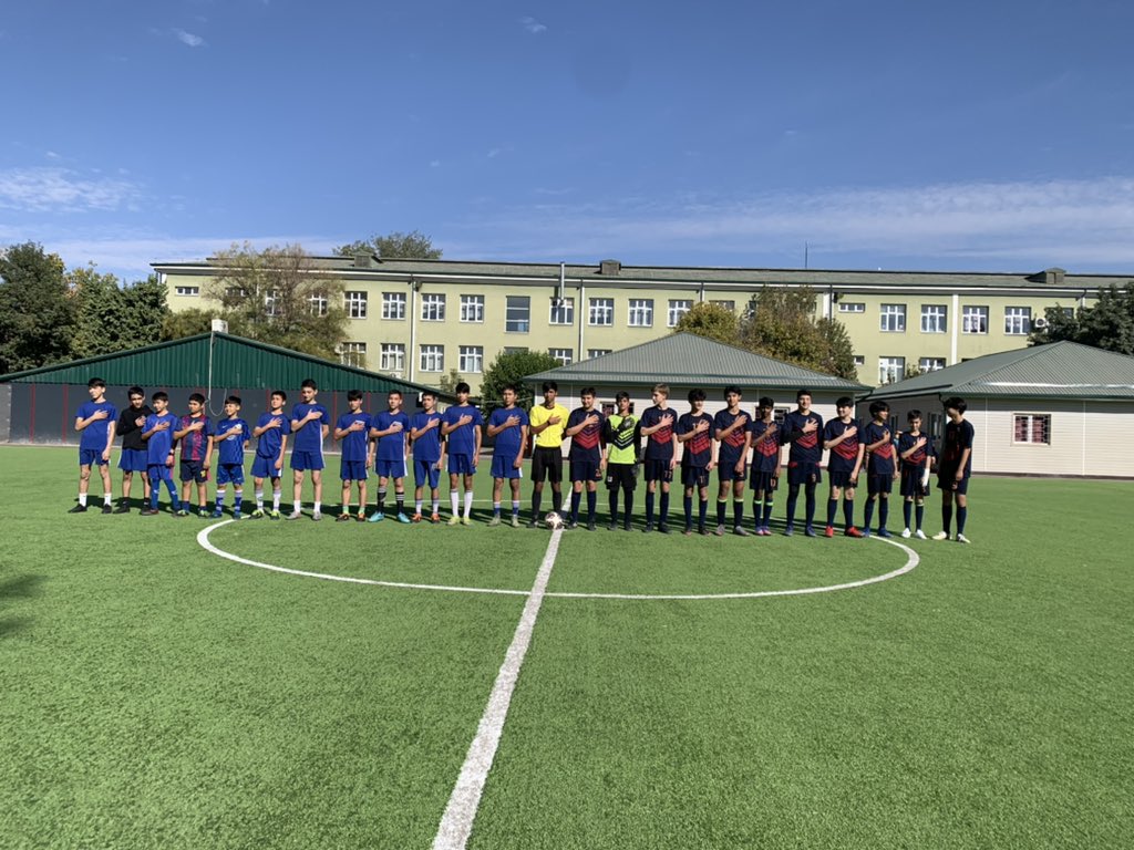 WaLead_B's tweet image. On this #Halloween2022 weekend #tashschool is hosting 5 Tournaments, 24 teams from TIS and Tashkent local and international schools communities. Amazing spirit. Competition is healthy. Sports is inclusive. We play with not against!