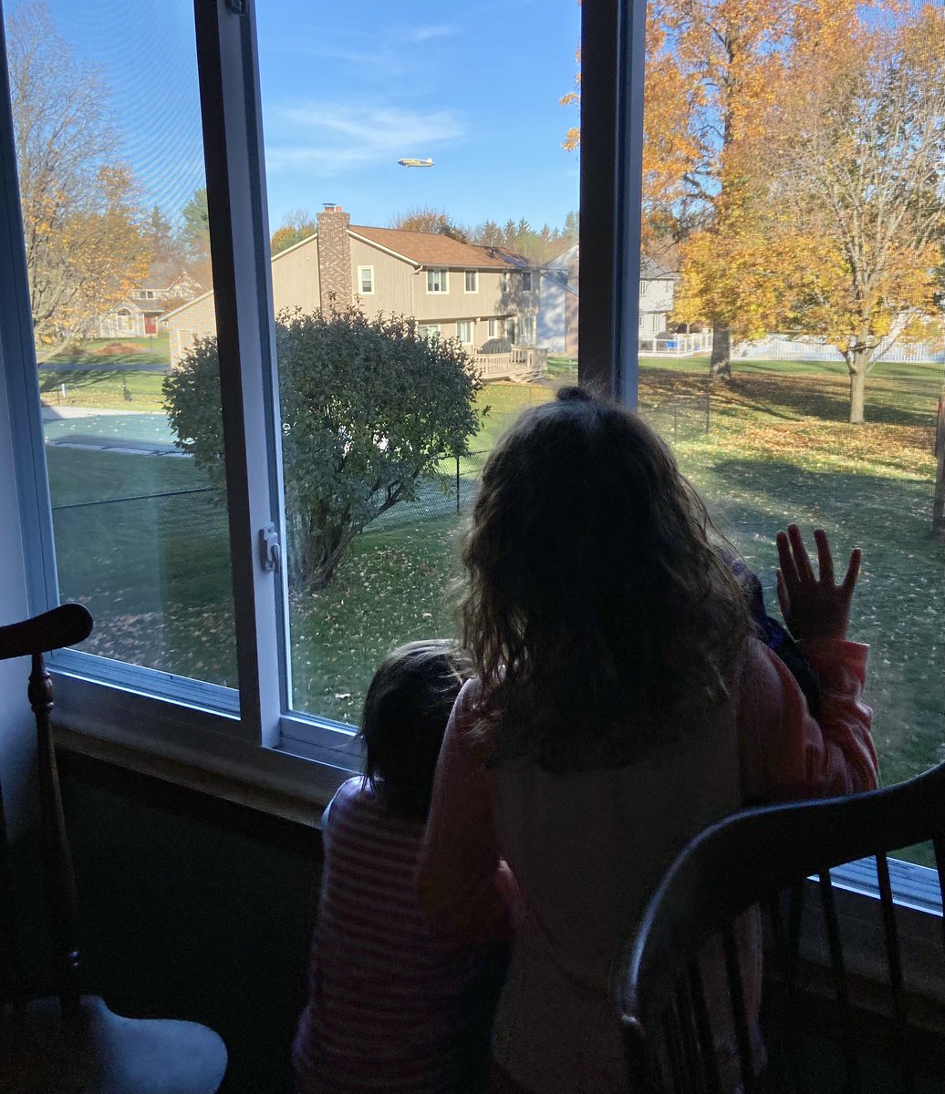 DannybCNY's tweet photo. Not every morning do you wake up to the @GoodyearBlimp flying by. Thanks for visiting #syracuse! https://t.co/VLDRUGco1M