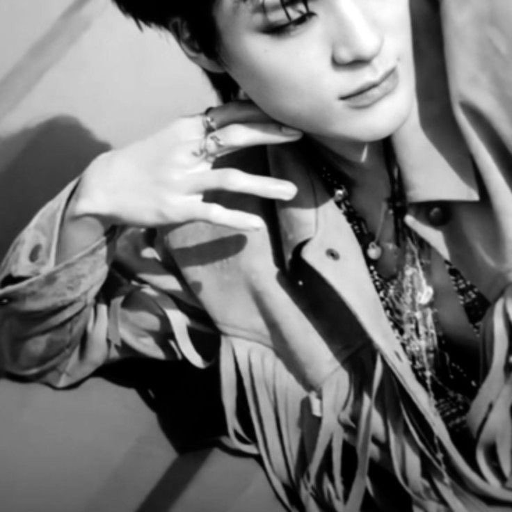 Sir. Muay LI — H0t kitty 🐈‍⬛ 💋❀ tweet media