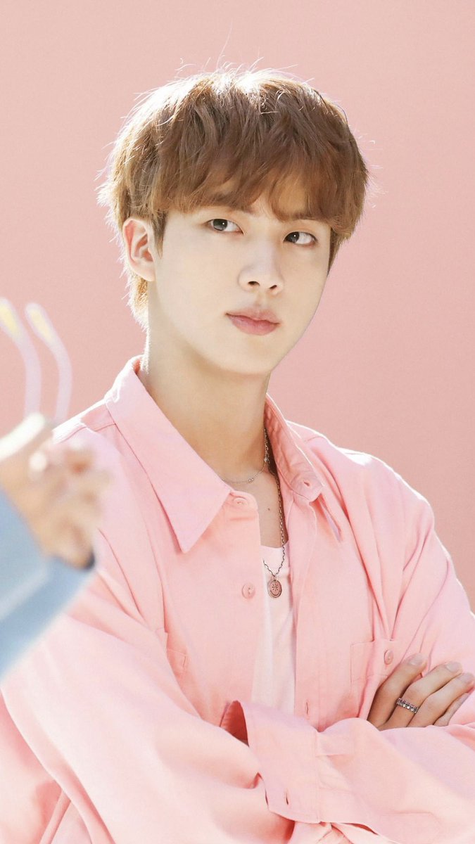 BTS ジンさんの壁紙写真を作りました！！ 自由に使って頂いて構いませ
