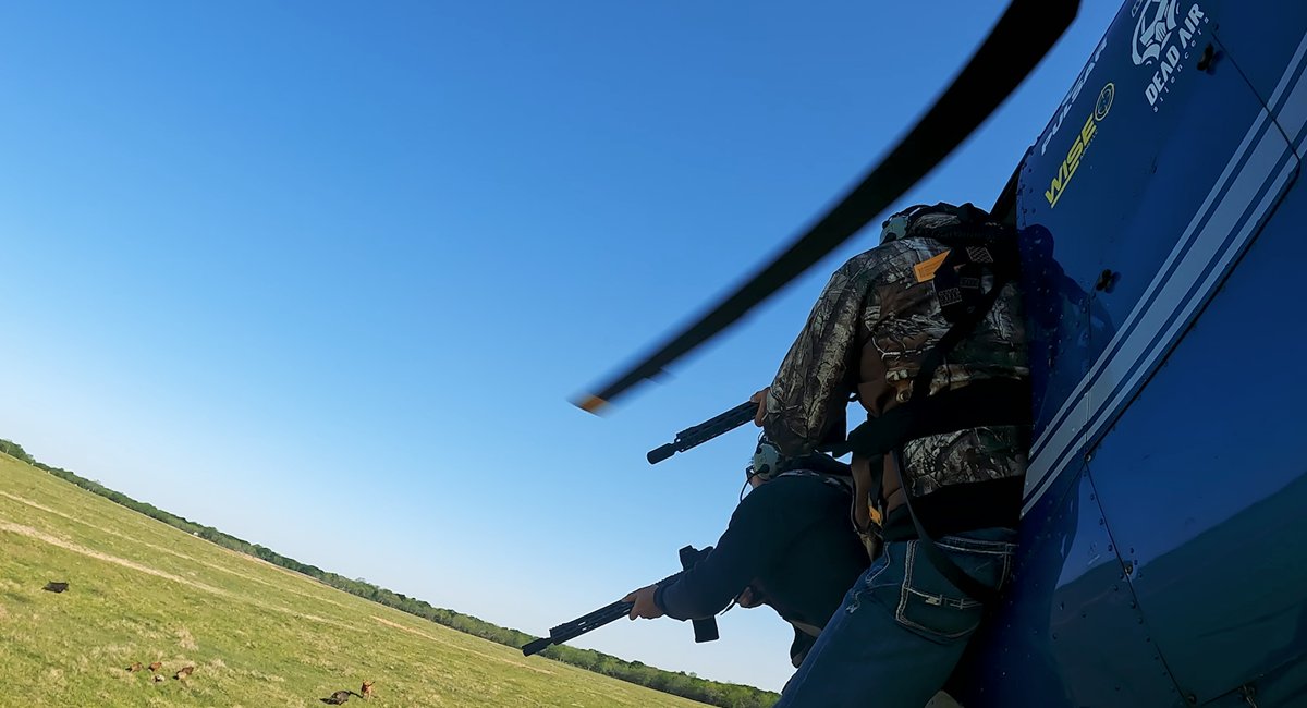 Sightmark's tweet photo. Just your typical weekend in the Heli
.
π·: @heli_hunter and @targetrichenvironment.tv
.
#Sightmark #MakeYourMark #optics #premiumoptics #scopes #outdoors #lifestyle #hunting #inthefield #heli #Deadair #helihunting https://t.co/FujnKLDSMF