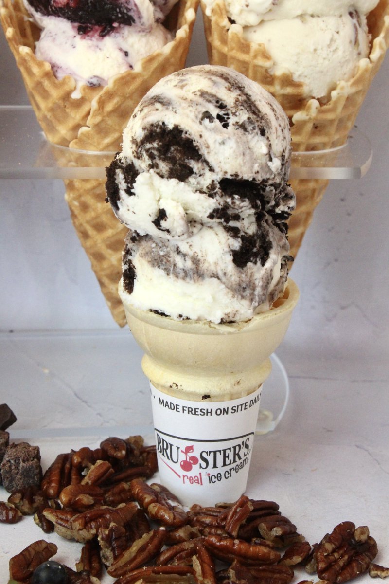 For those days you just need a little ice cream as a pick-me-up 🍨 Find us out Monday (10/31) and Friday (11/4) at the locations below:

📍 10/31 at Trick-or-Treat: The Trail, 2400 Aversboro Rd, Garner, 3-6p
📍 11/4 at HGES Spirit Night, 2100 Crossway Ln, Holly Springs, 5-7p