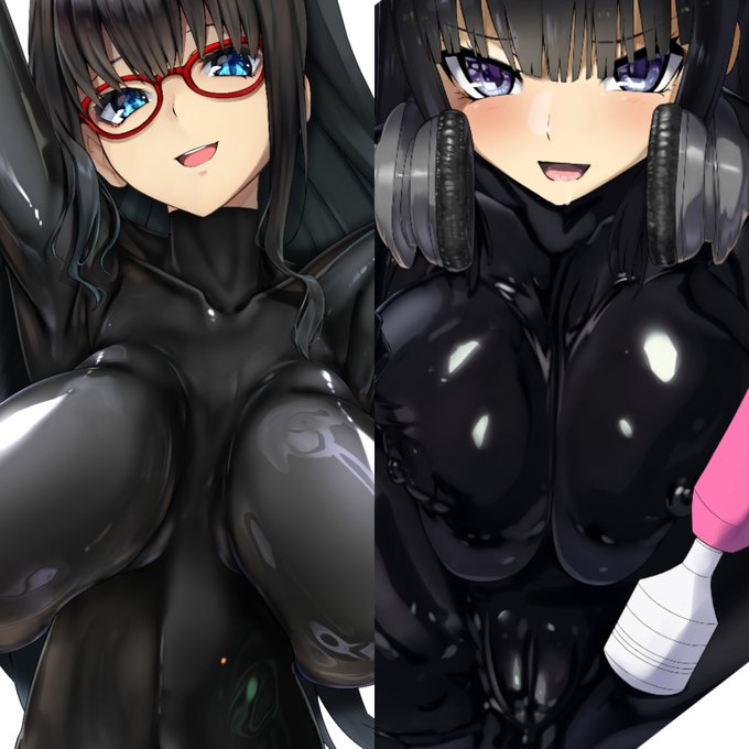 『清楚でビッチなラバースーツ彼女』は小日向先生の声じゃないと出来ないシナリオだったので続編は出さない予定だったんですが(主人公も死ぬし…)
「妹を出すとかでシリーズ化できるのでは?」ということに気づき…左が姉で右が妹ということにしました。 