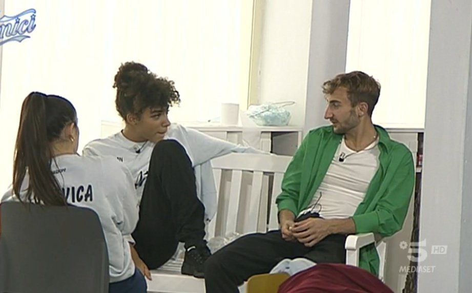 karevismysun's tweet photo. RAMON ANCHE DETTO CUPIDO

#amici22 https://t.co/qnaA427LAY