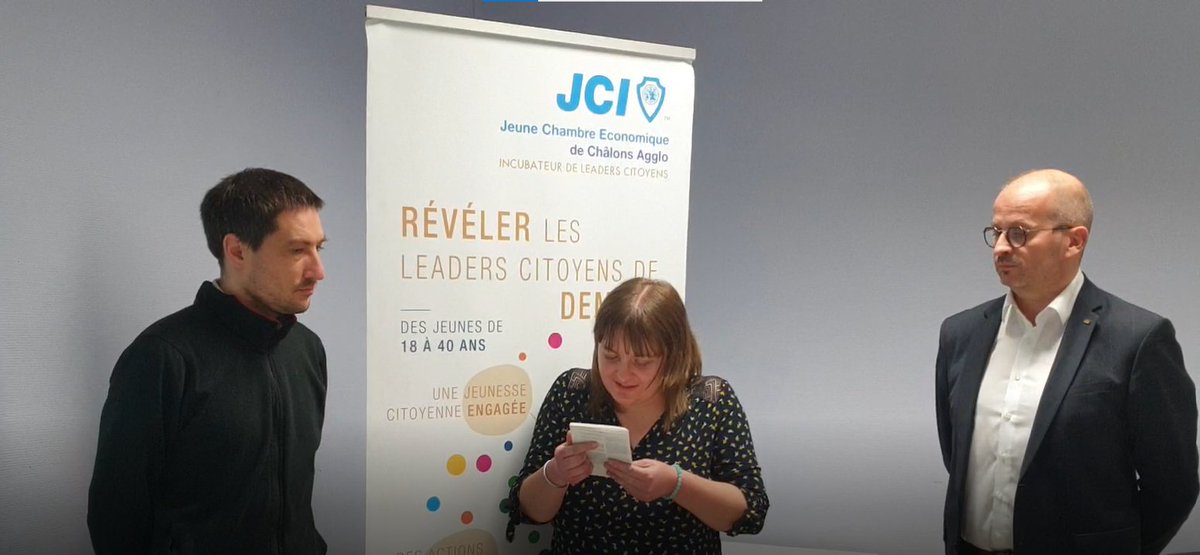JCEChalons's tweet photo. Bienvenue à Benoît, intronisé lors de notre dernière Assemblée Générale, jeudi soir.
Merci pour ton investissement !
#jceca #jcechalonsagglo #chalonsenchampagne #chalonsagglo
#citoyenneté #ledercitoyen #actions #jcef #jci https://t.co/inqq9ZyvUA
