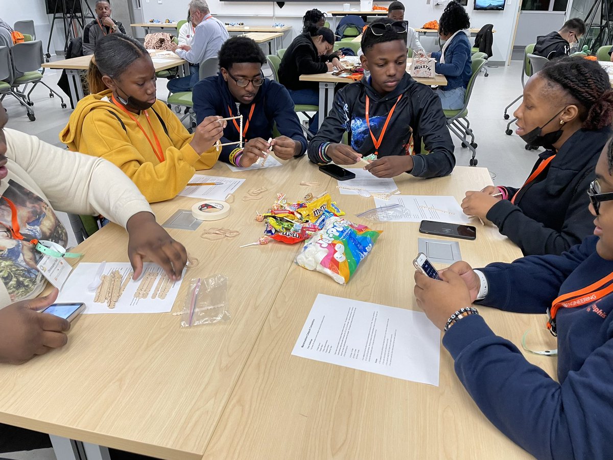 KimDurham1908's tweet image. KIPP Future Engineers exploring the world of STEM through the lens of UTK’s College of Engineering overnight campus visit. @UTKnoxville  @AntonioMBurt #KIPPMemphis #BacktoBasics #KIPPForward #KIPPCollegePartnerships
