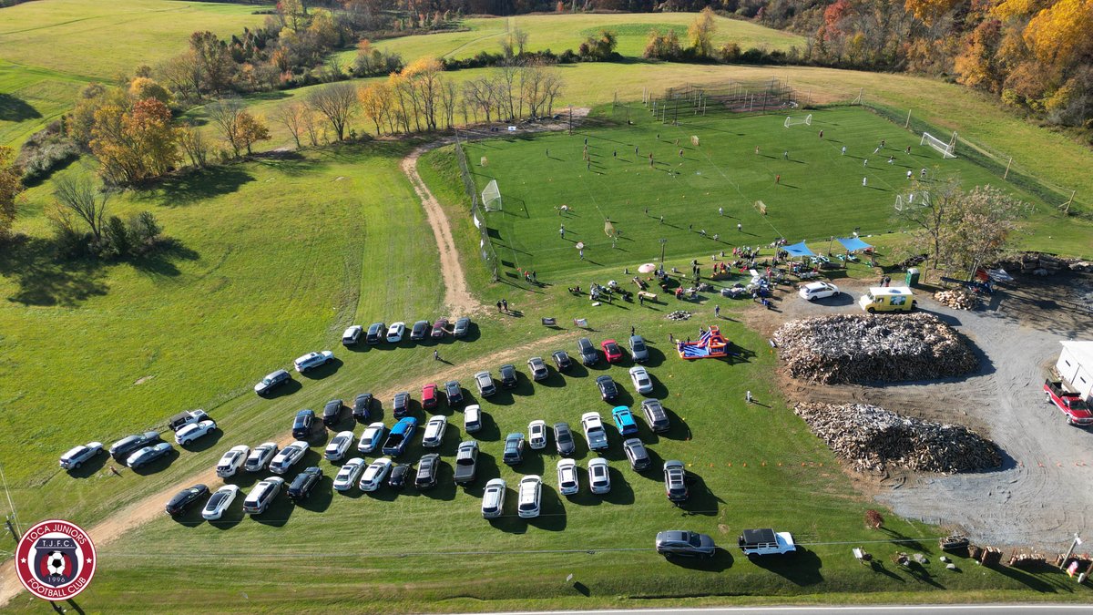 tocajuniorsfc's tweet photo. ⚽️🪐 TOCA COMMUNITY FALL FEST from the air!
Thank you to all of our families who joined us!
🔵🔴 #WeAreToca #TOCA #tocajuniors #PLAYsimple #Futbol #Football #soccer #YouthSoccer #soccercomplex #UrbanaMD #IjamsvilleMD #TOCAcomplex #TOCApredio #soccerlife #soccerfield #tocafest https://t.co/p92lg0MAHE