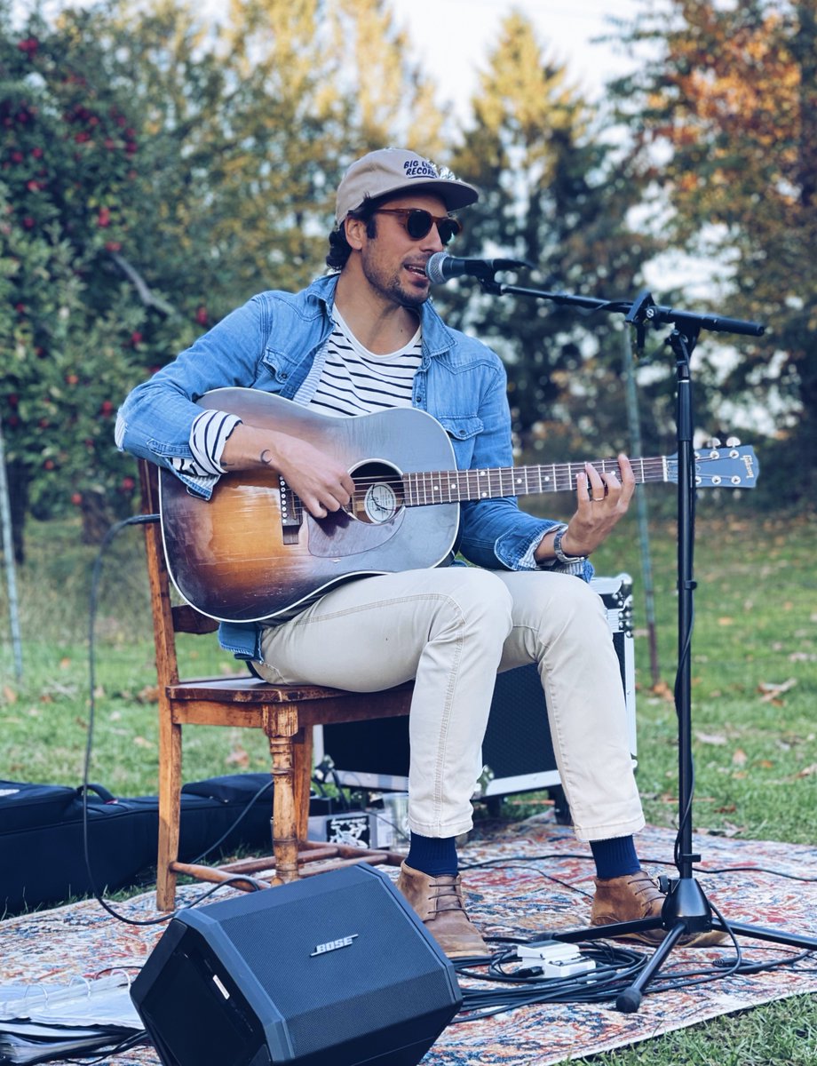 thanks to @salingersorchard 'n all the friends that made yesterday possible. what a beautiful day

📷: toutlefromage