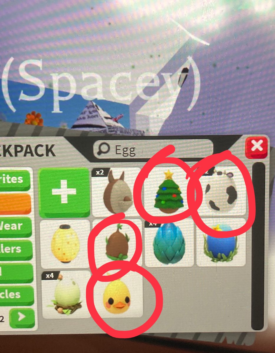 BrielleRoblox's tweet photo. @Mirreeeeeeee The ones I circled for both? 🙂 https://t.co/S3UFA6zy4d