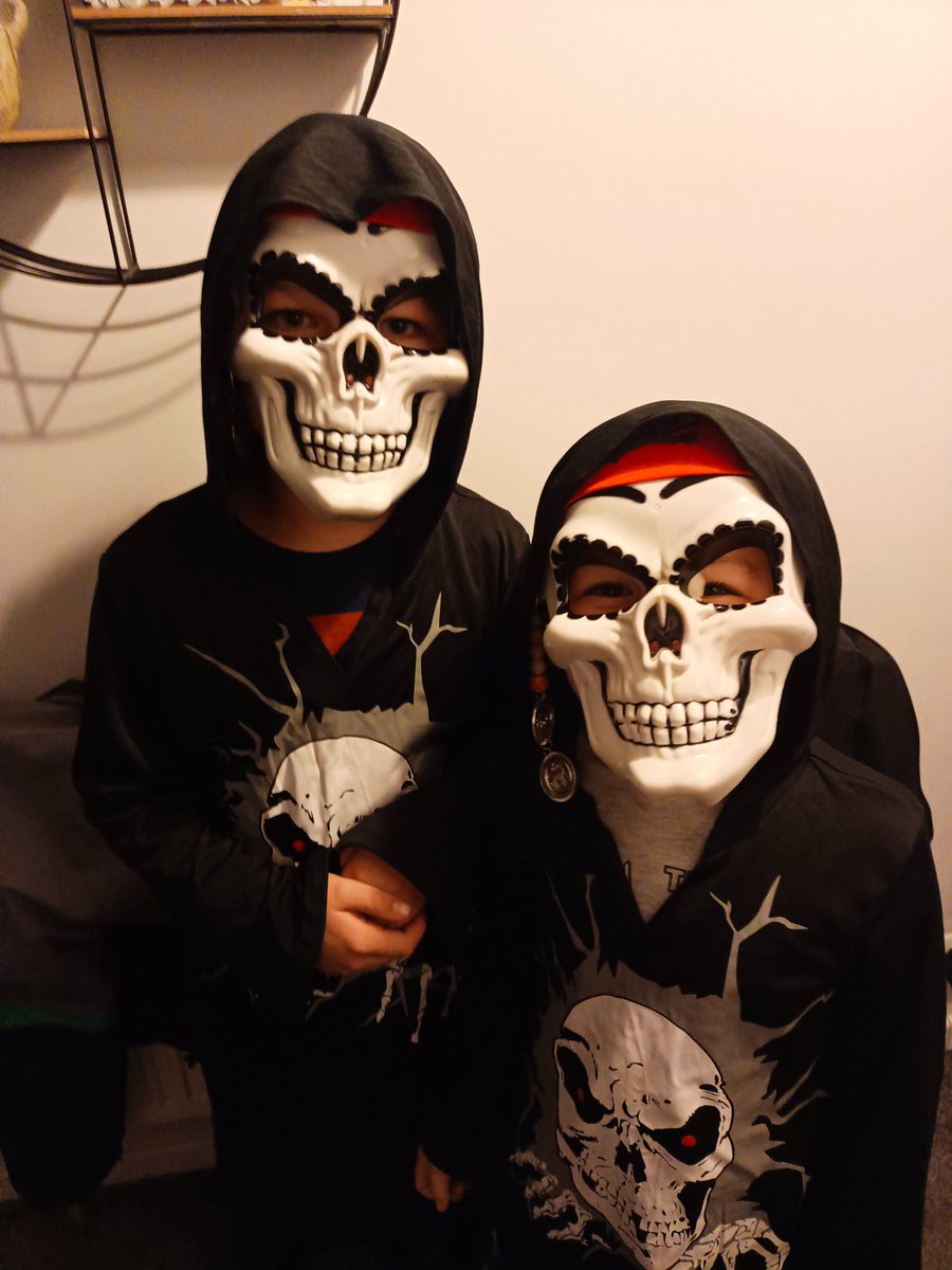 Leanne Teasdale tweet media