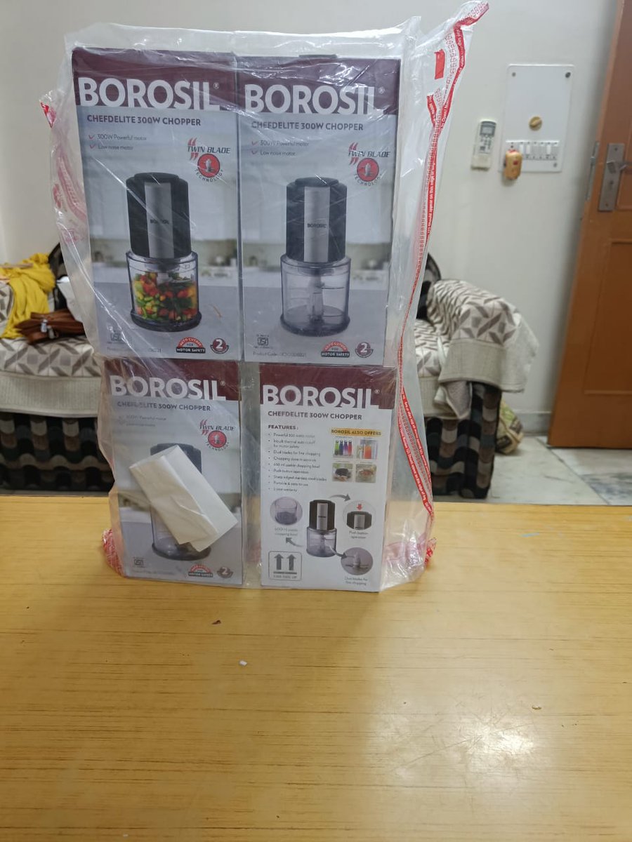 digitalfufa's tweet photo. #FraudAmazon
Ordered 6 borosil choppers, recvd. only 4. Raised issue with @amazonIN but case closed without any investigation. Even the mixer grinder was broken which was later replaced. Rude #Supportstaff #Akhil
#BoycottAmazon #SayNoToAmazon https://t.co/ei4NU8pEsT