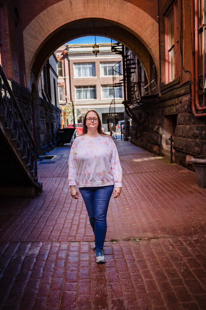 thomasayersfoto's tweet photo. Always a great day for a walk and a photo session!  @erayers7818 and I took a visit to Oil City.
.
.
.
#photo #photography #photoshoot #photosession #photosessions #oilcity #oilcitypa #eriecounty #eriephotographer #explore #neverstopexploring #wifesession #wonderfulwife #alley https://t.co/rnRf6RK4pw