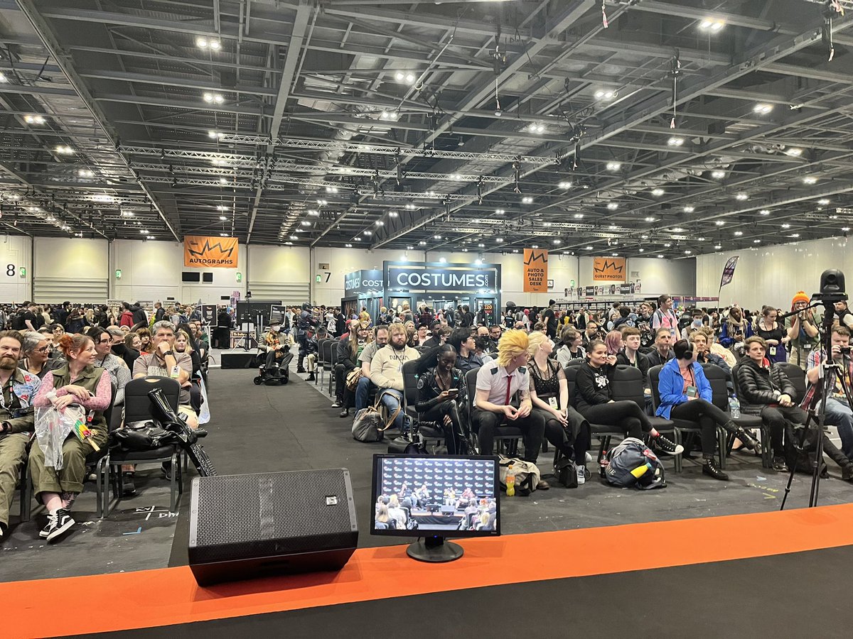 Fantastic turnout here at The Neurodiversity Panel at @MCMComicCon London! Always a pleasure for us to raise more awareness about ADHD, Autism and Neurodiversity in general. Fantastic questions as well!