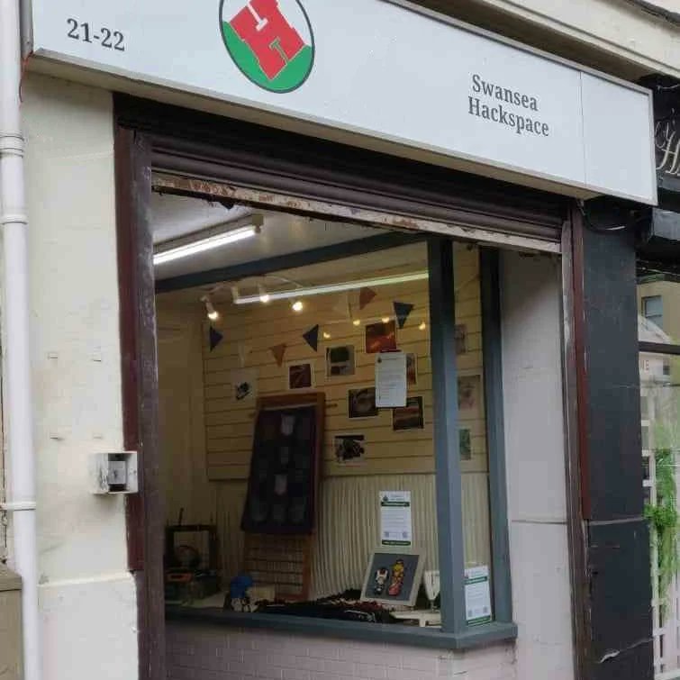 Swansea Hackspace tweet media
