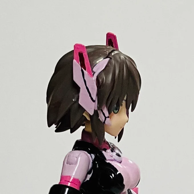 髪のパーツ構成のおかげだけど、リシェッタ系の髪、一部塗装する事でヘッドガードっぽく見えるようになるの発見だった。#30MS 