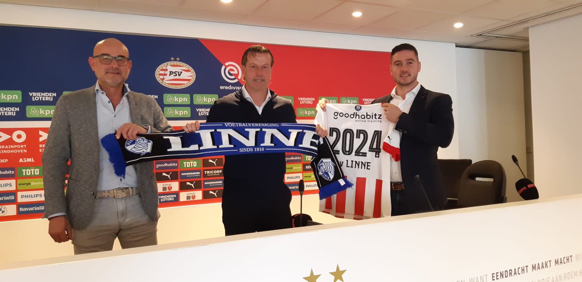 1965Emiel's tweet photo. Vandaag overeenkomst samenwerking PSV Eindhoven en VV Linne verlengd. 💪 https://t.co/PmxyrtwwFQ