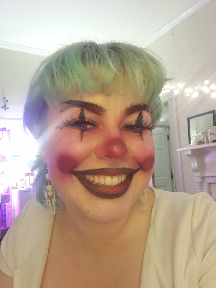 saldreth's tweet photo. Dorian Electra &amp; sexy clown!!! Halloweekend success!!! https://t.co/p51i8lTarR