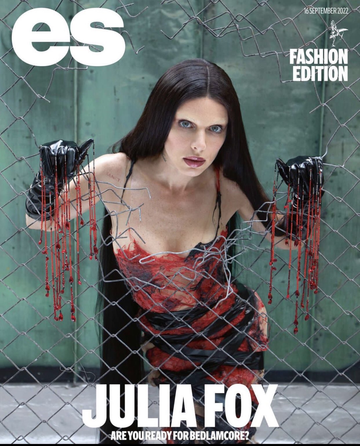 Vorthrox On Twitter Julia Fox Really Gave People Budget Friendly here-s-the-list-you-need-to-find-budget-friendly-halloween-costumes-and
