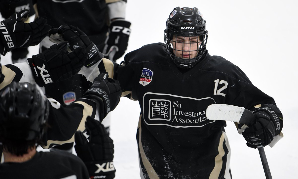 Michael Risteau's <a href="/BSMBoysHockey/">BSM Boys Hockey</a> hat trick helped power Sit Mutual Funds to a 9-3 victory over MSP Magazine in the consolation championship of the league playoffs. Boxscore: hselitehockey.com/stats#/163/gam… Photos: legacyhockeyphotography.com/p158094024?cus…