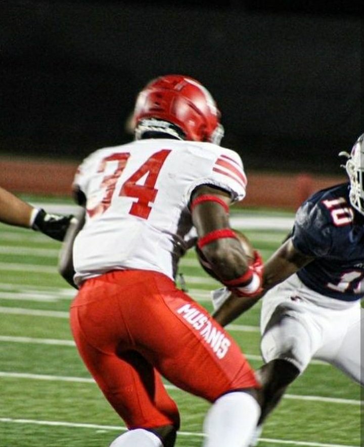 Shaadjohnson34's tweet photo. #rjknows #babybojackson #ChooChoo #recruitnorthshore #Godsplan #txhsfb #rj2conway #BearClawsUp #FearTheStripes #GoCoogs #GMEN23 #RaiseTheAxe #WeAreLU #pvamu #GoBuffs #GoDucks #EatEmUpKats #SicEm #Picksup #AllGasNoBrakes #whoopem #GoPokes #Goyotes #PonyUpDallas #kentstate https://t.co/DXu3qPhn9J
