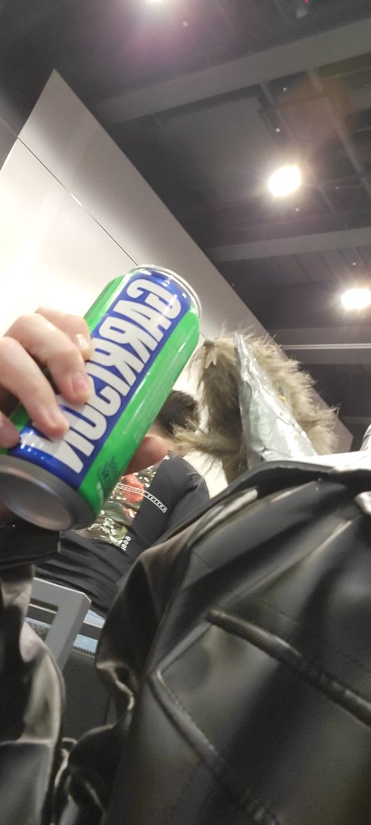 VelvetCyclone's tweet image. Popping my cosplay cherry. #HalCon2022