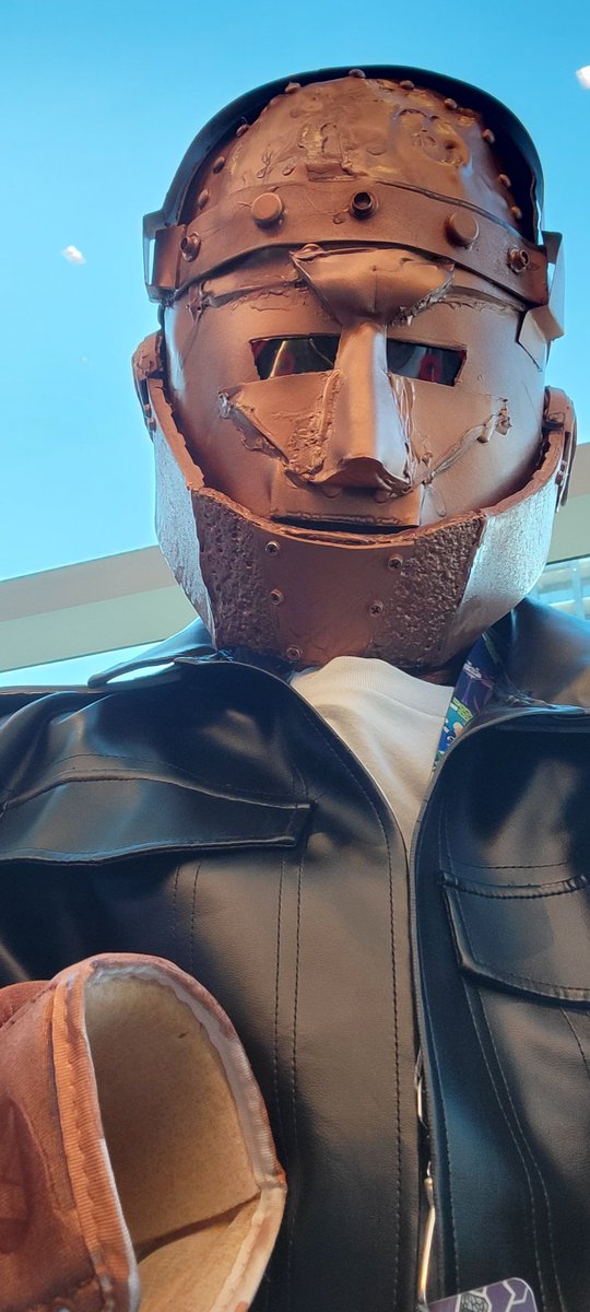 VelvetCyclone's tweet image. Popping my cosplay cherry. #HalCon2022