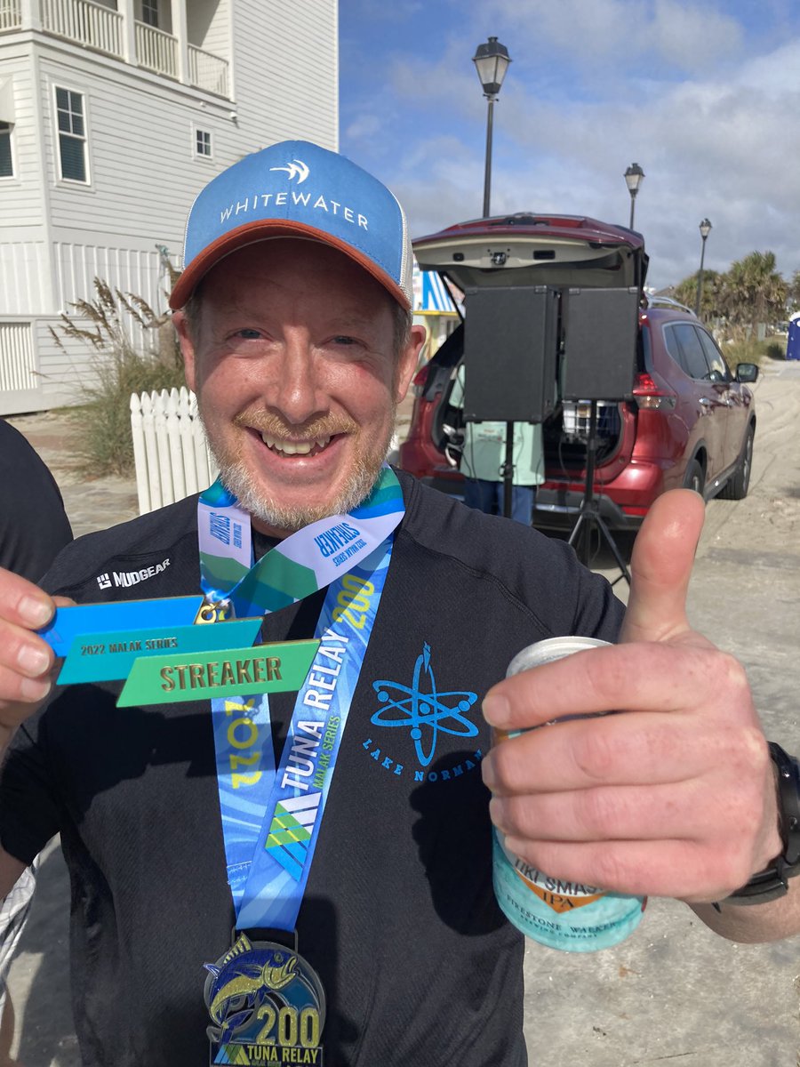 FroggerWith's tweet image. #runnaked = get 🔥 bling