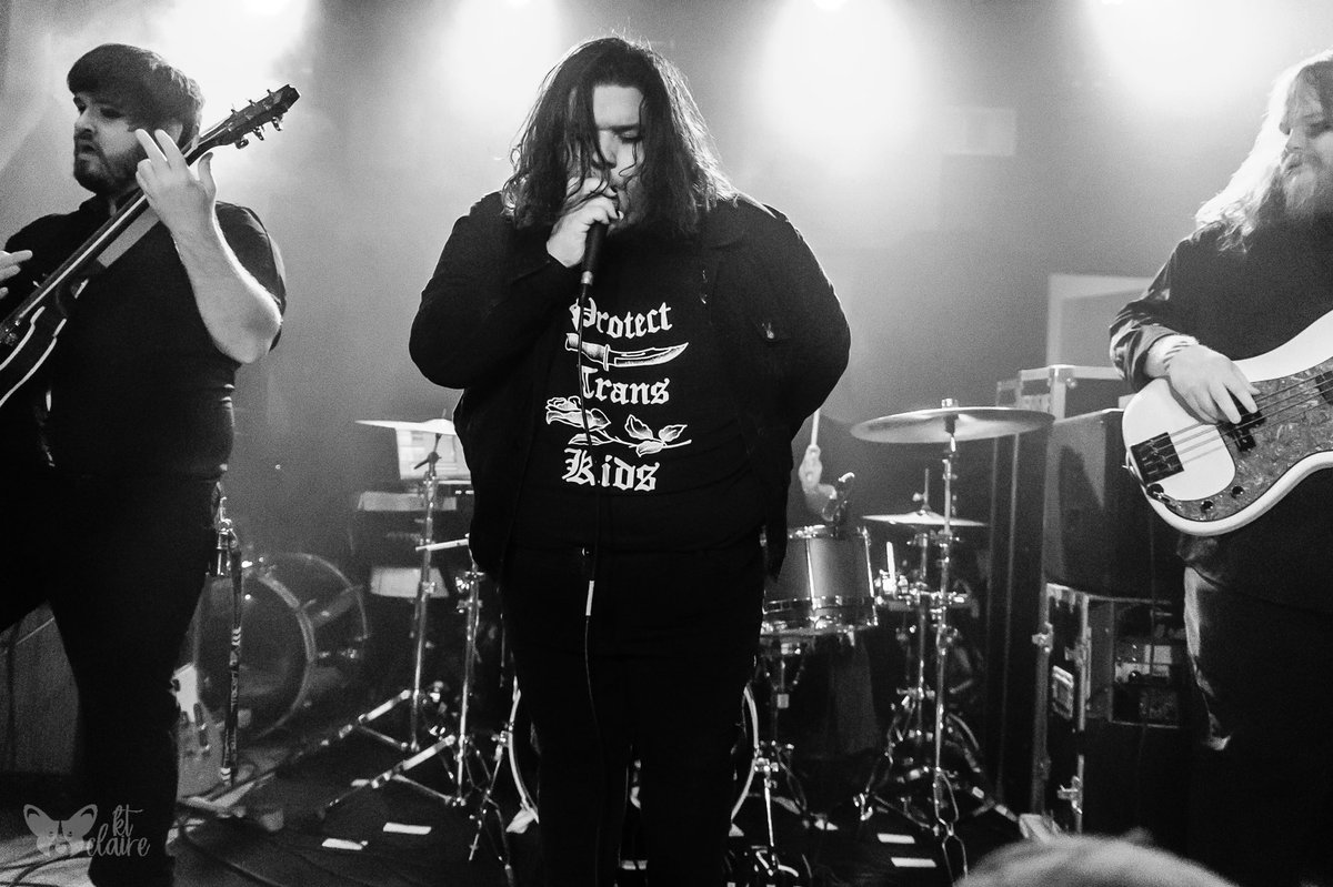 sistersleepband's tweet image. New @battleofheart rips!
Come see us play with them in Atlanta on 12/17

Let’s get wild 

📷: @KTClairePhoto 

(Ticket link below)