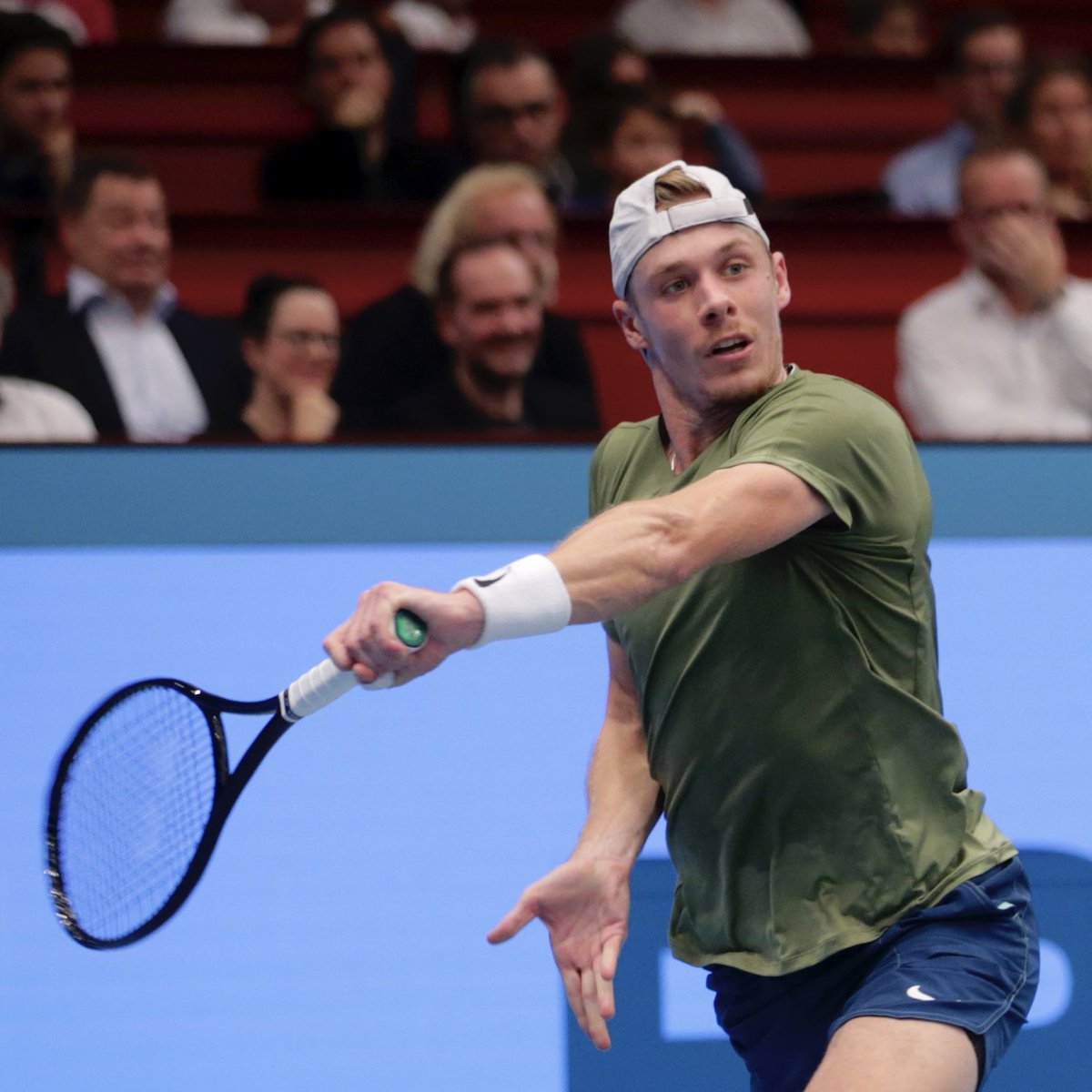 .@denis_shapo 🎾 gave it his all, but couldn’t hold off Daniil Medvedev in the #ViennaOpen final. The 23-year-old Canadian fell in three sets of 6-4, 3-6, 2-6. 👉 This is his second ATP final of the season! 👏 #ErsteBankOpen