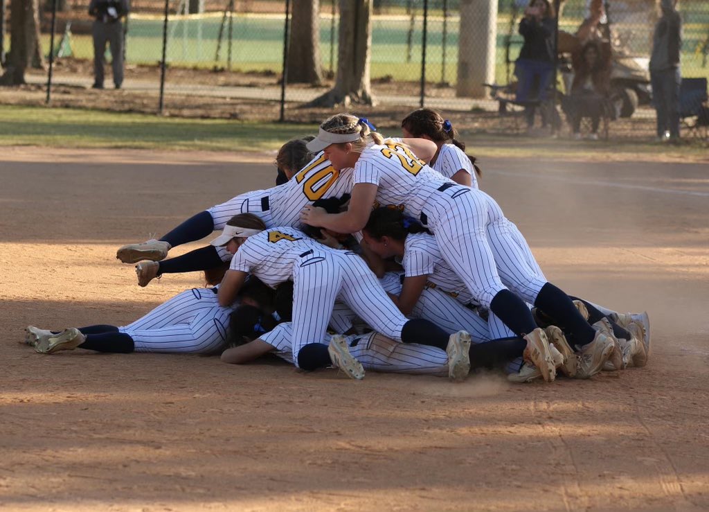 Jenna Miles tweet media