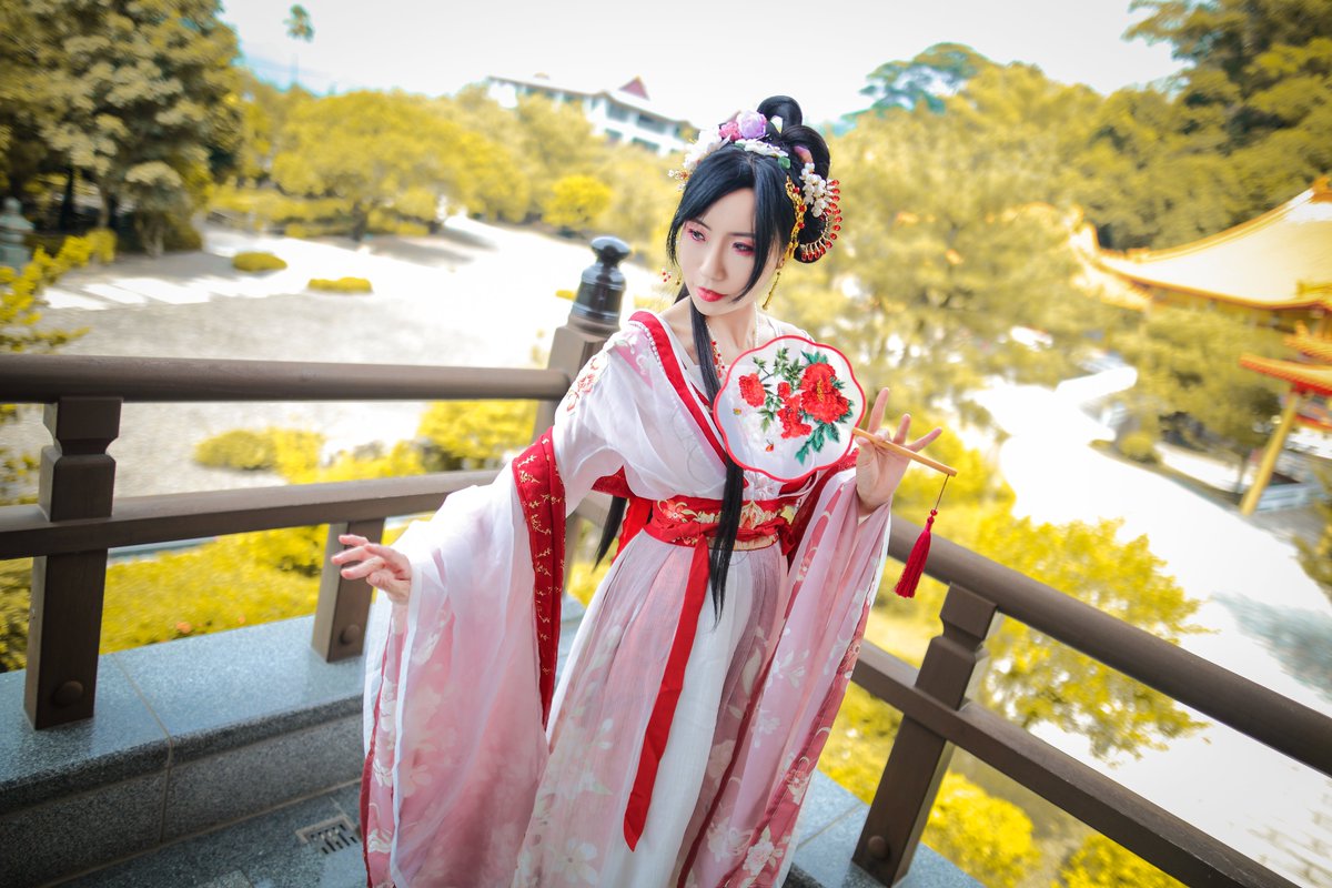 小雪-唐風寺廟

CN : 小雪(梅傲雪) 

Photo : 伊藤 川 Photographers