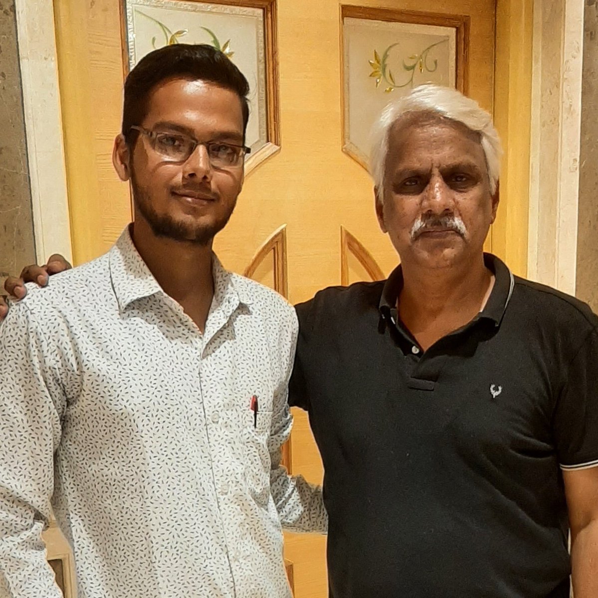 __AdityaN__'s tweet photo. #NewProfilePic https://t.co/9ZKXMxXcVA