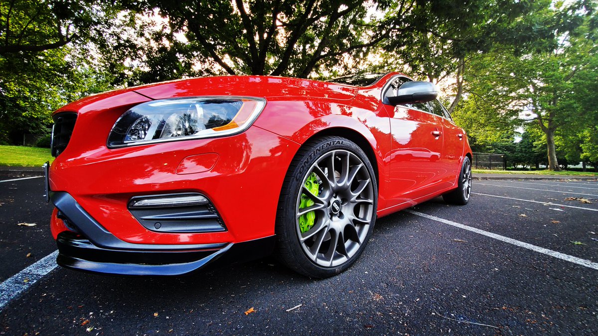 BuiltForSpeedYT's tweet photo. No caption needed๐๐๐
#volvo #volvonation #volvos60 #volvos60t6 #volvos60t6rdesign #youtuber #cars #carguy #carenthusiast https://t.co/gPqAhPdvXq