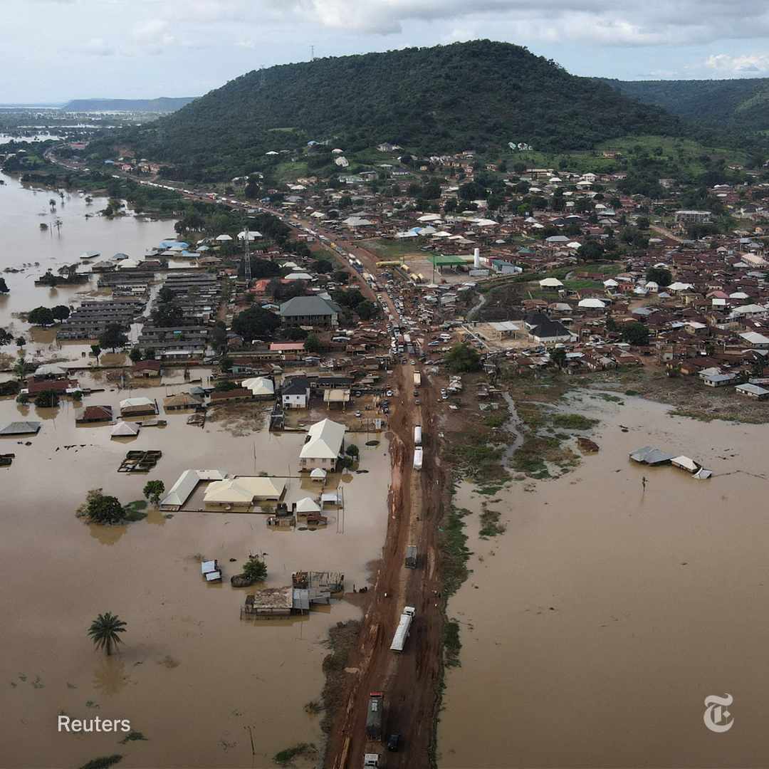 Do you know that the recent floods in Nigeria, with little or no government intervention has affected children's access to basic education.

#FundBasicEducation

@NGRPresident @FMHDSD @ForCedars @BashirAhmaad

@ameenah_bintu @ZRonami @Adam_A_Thinker @AdooKumaAssoh @Aernorr