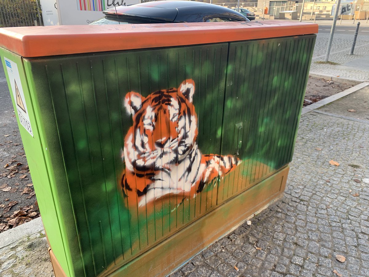 Anachka's tweet photo. I spy with my little eye a #Ridley tiger in Berlin! #RidleyAdmissions https://t.co/5OSU9mC4yY