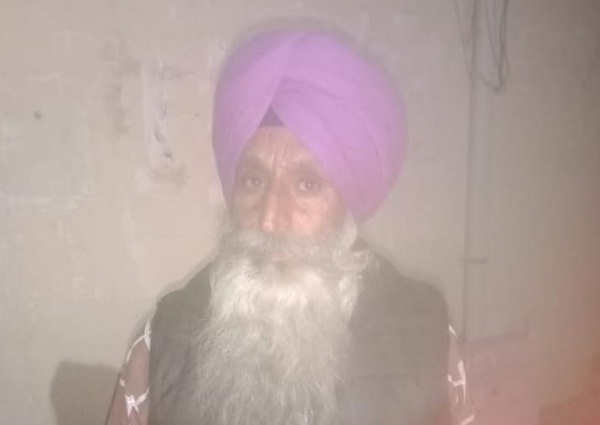 JagbaniOnline's tweet photo. ਮੋਟਰਸਾਈਕਲ ਸਵਾਰ ਲੁਟੇਰਿਆਂ ਨੇ ਰਾਹਗੀਰ ਨੂੰ ਲੁੱਟਿਆ, ਨਕਦੀ ਤੇ ਮੋਬਾਈਲ ਖੋਹਿਆ
https://t.co/cVY3c9IVdx
#TandaUrmur #Motorcycle #Robbers #Passersby #Loot https://t.co/mHFeiwigiY