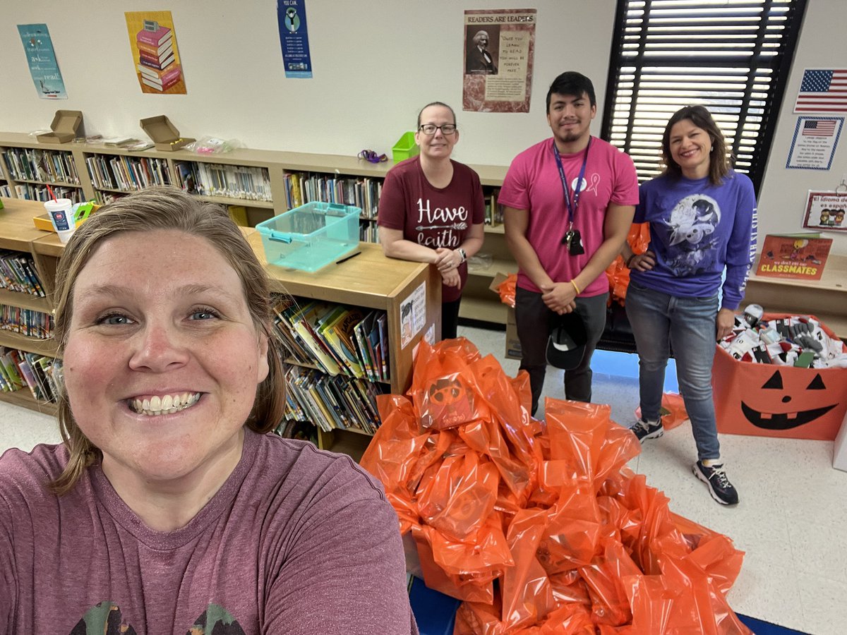 A BIG thanks to Coach Sanchez, Ms D, &amp; Mrs Swindell for spending your Sunday morning getting goodie bags ready for our scholars for Fall Fest!  #alvaradoexcellence <a href="/AlvaradoSouth/">Alvarado Elementary South</a>