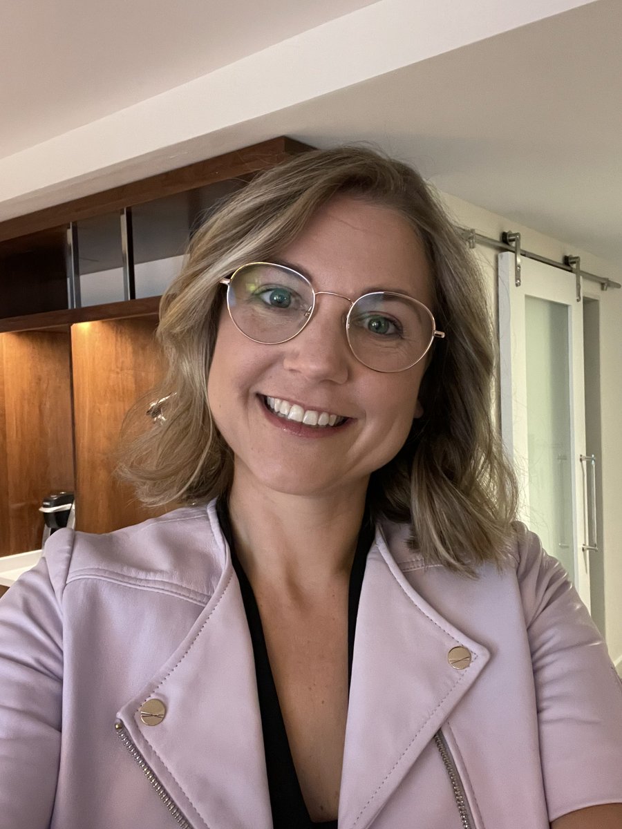 Thank you <a href="/OCUFA/">OCUFA</a> for this incredible honour and for a special ceremony and gift. I am just one of many educators striving to make a difference, but in this moment, I am celebrating my journey—2015 me wouldn’t believe this. Grateful to everyone who supported me and my nomination.