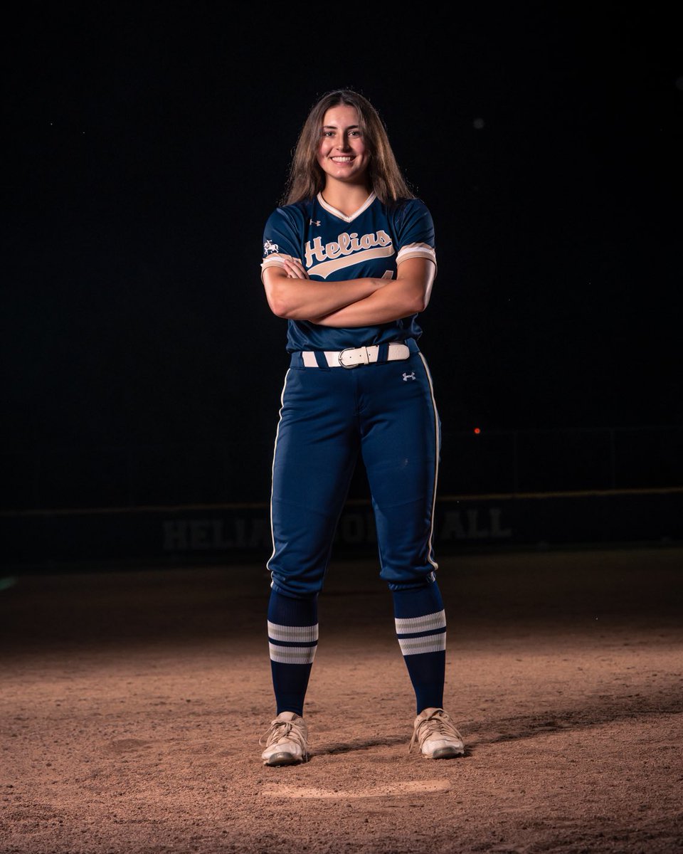 Helias Catholic Softball tweet media
