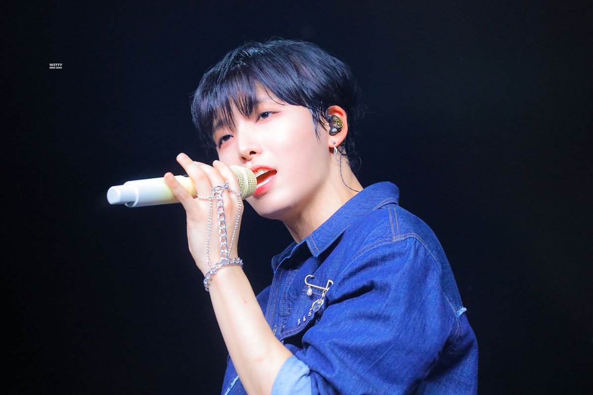221029 💗서호조아💗
#서호 #원어스 #ONEUS