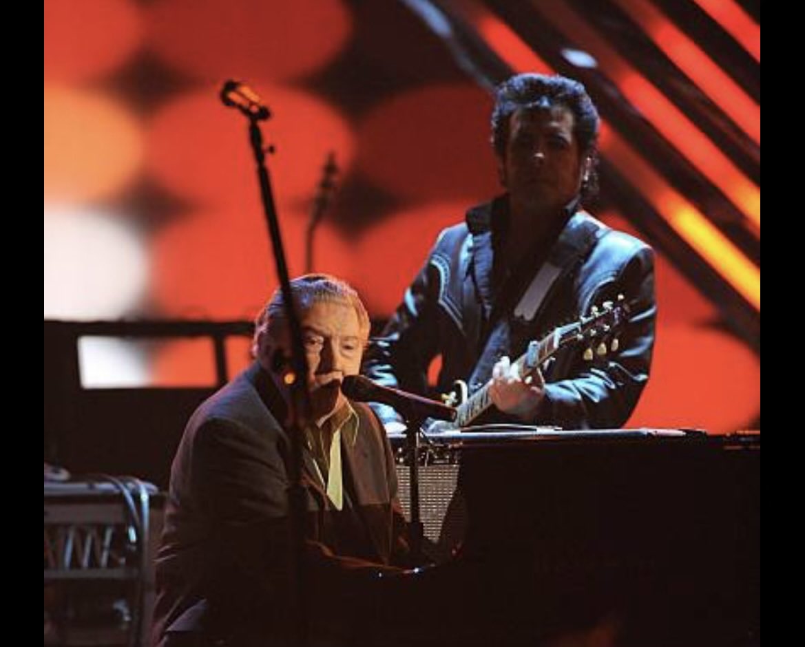 Billy_Burnette's tweet photo. RIP Jerry Lee Lewis🙏🙏🙏 https://t.co/mOVJlpHBKb