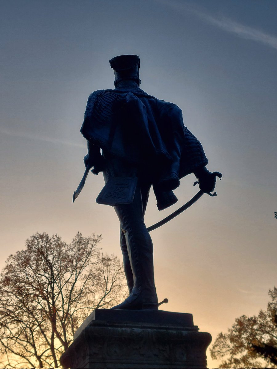FSchiller's tweet photo. Ferdinand von Schill (* 6. Januar 1776 - † 31. Mai 1809 in Stralsund) https://t.co/3XHAivwhsL