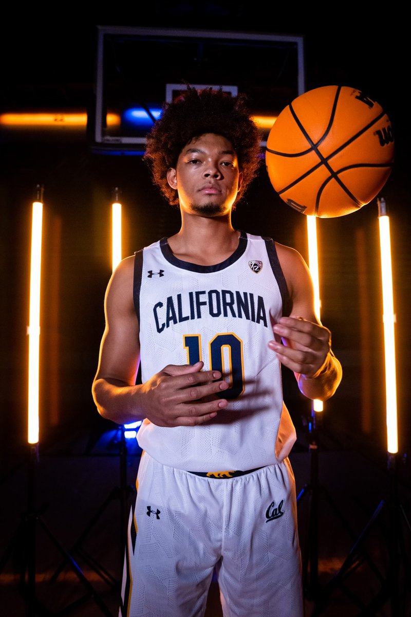 CalMBBall's tweet photo. Year 1 » 𝑱𝒐𝒔𝒉 𝑹𝒂𝒈𝒔𝒅𝒂𝒍𝒆 https://t.co/4qwLR0uLgD